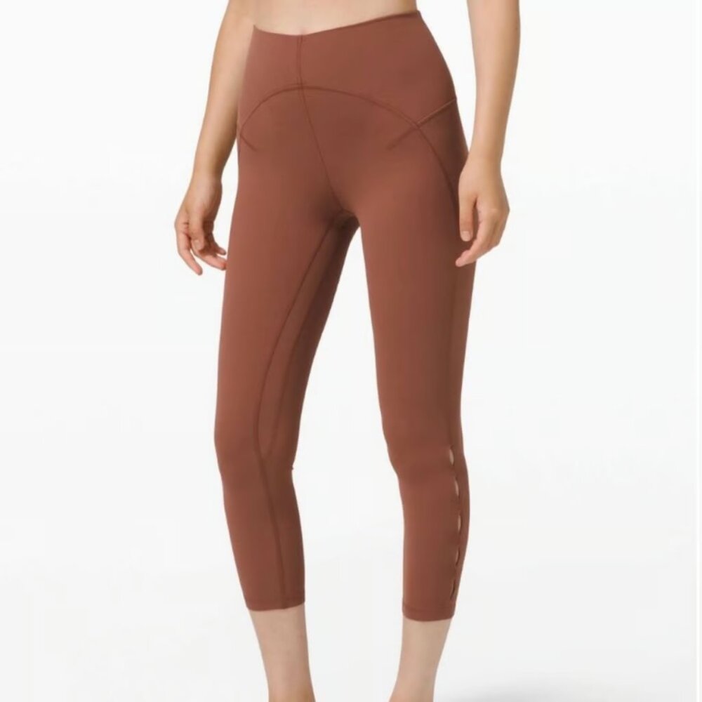 Lululemon Unlimit High rise crop 23” keyhole